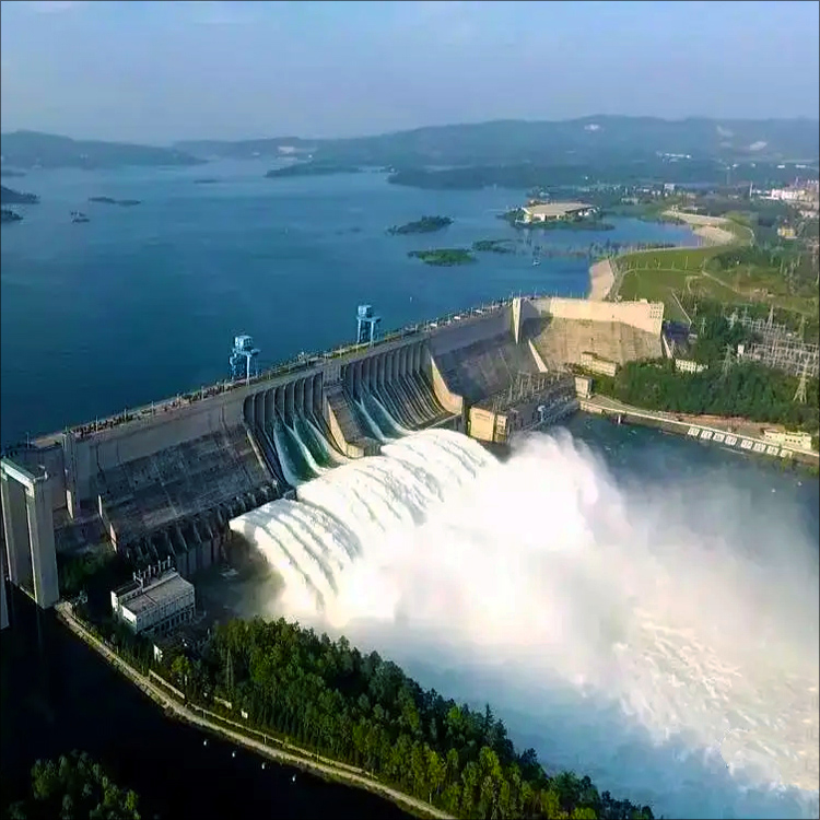 水库中层泄水